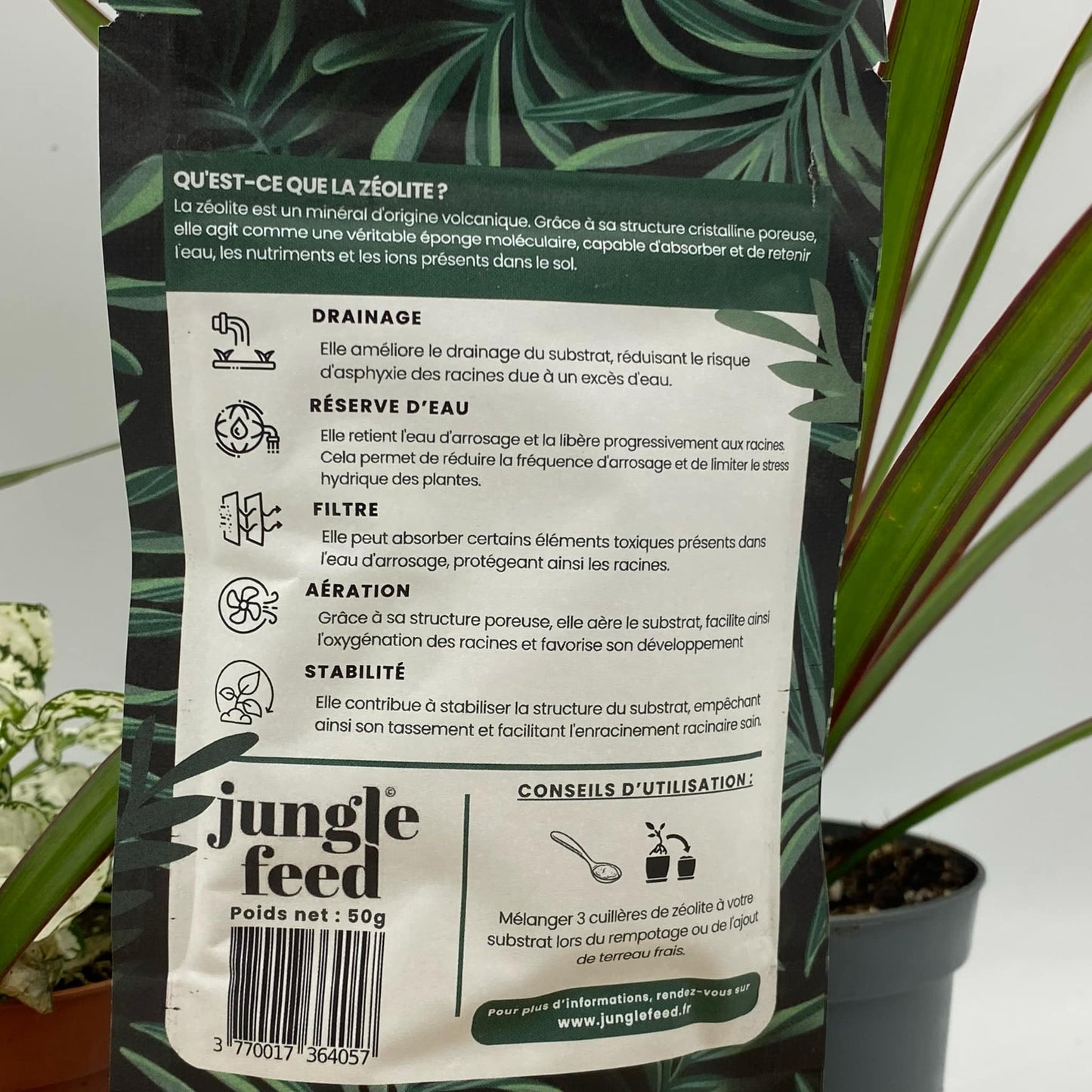 Zoom sur l'etiquette verso de la zeolite pure