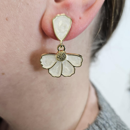 Boucles d'oreilles feuillage blanc et doré